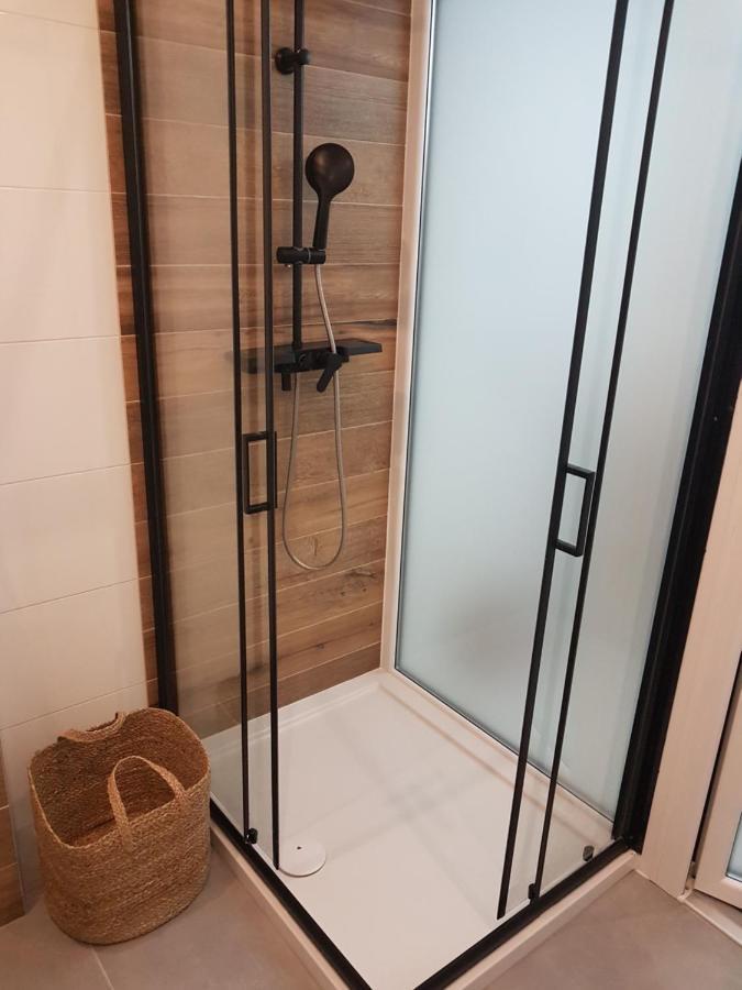 Apartament Fajny Kat Ustrzyki Dolne Exterior foto